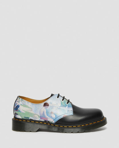 The National Gallery 1461 Bathers Shoes