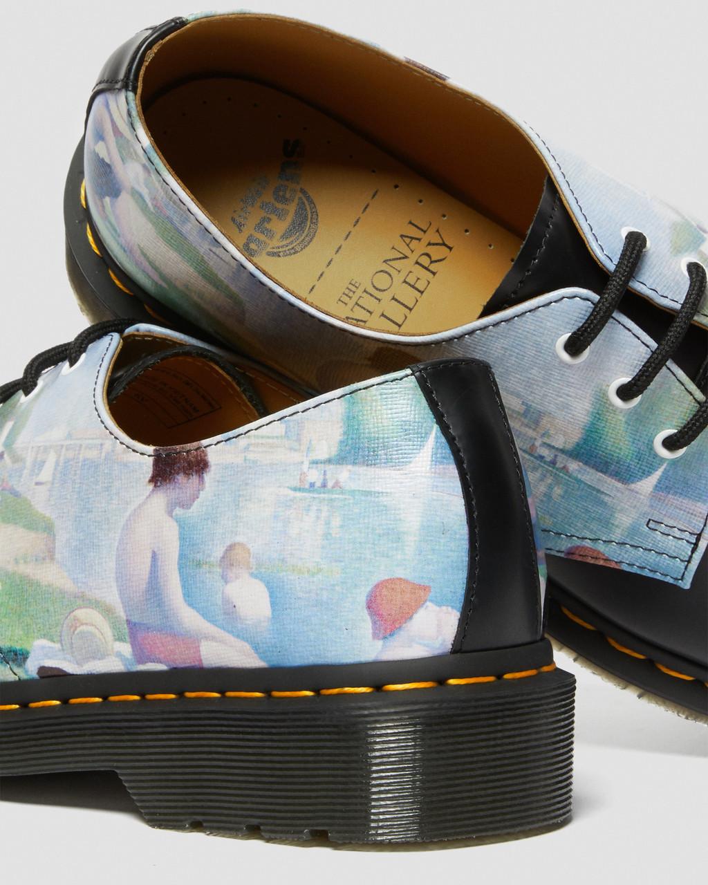 The National Gallery 1461 Bathers Shoes