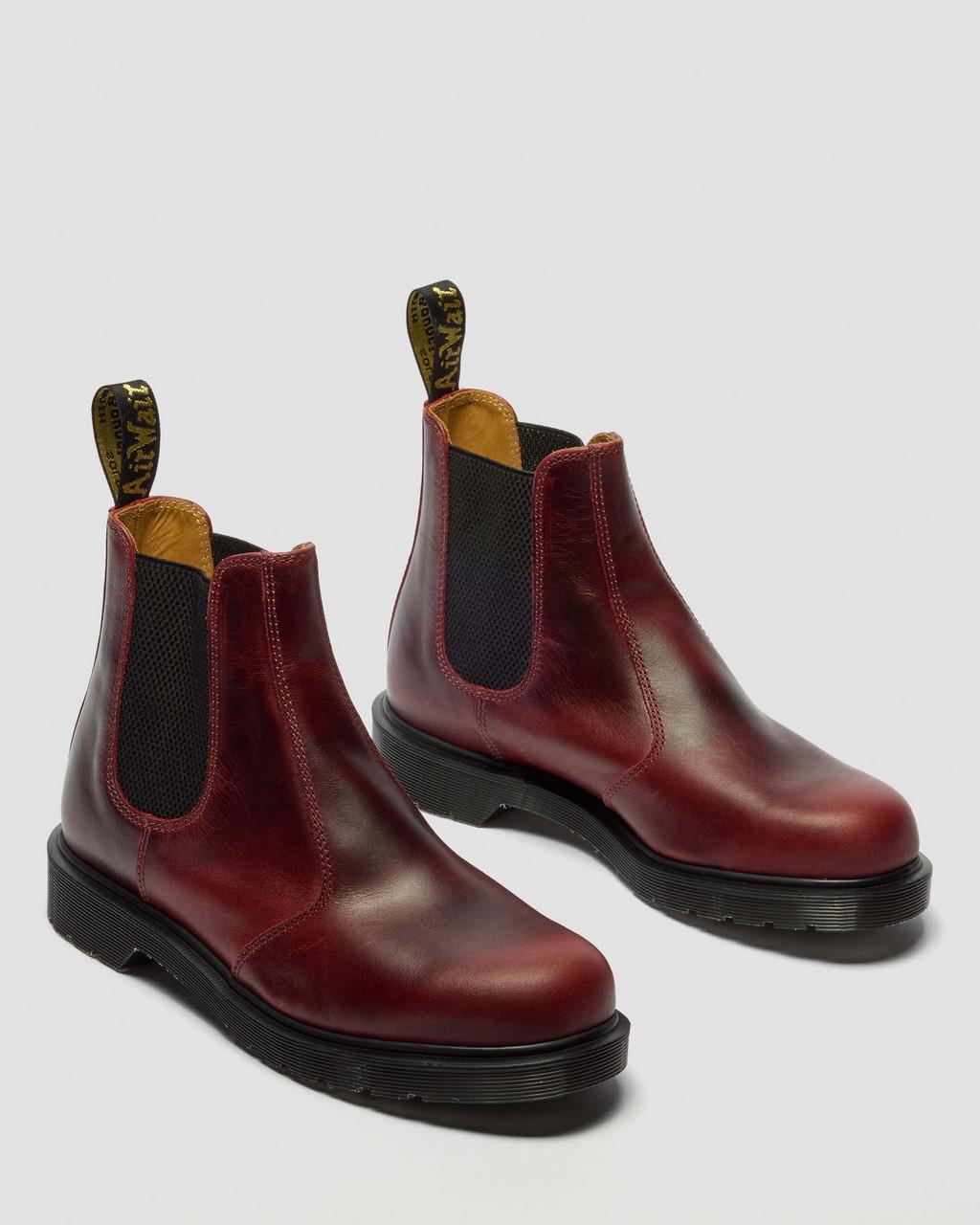 2976 Classic Calf Leather Chelsea Boots