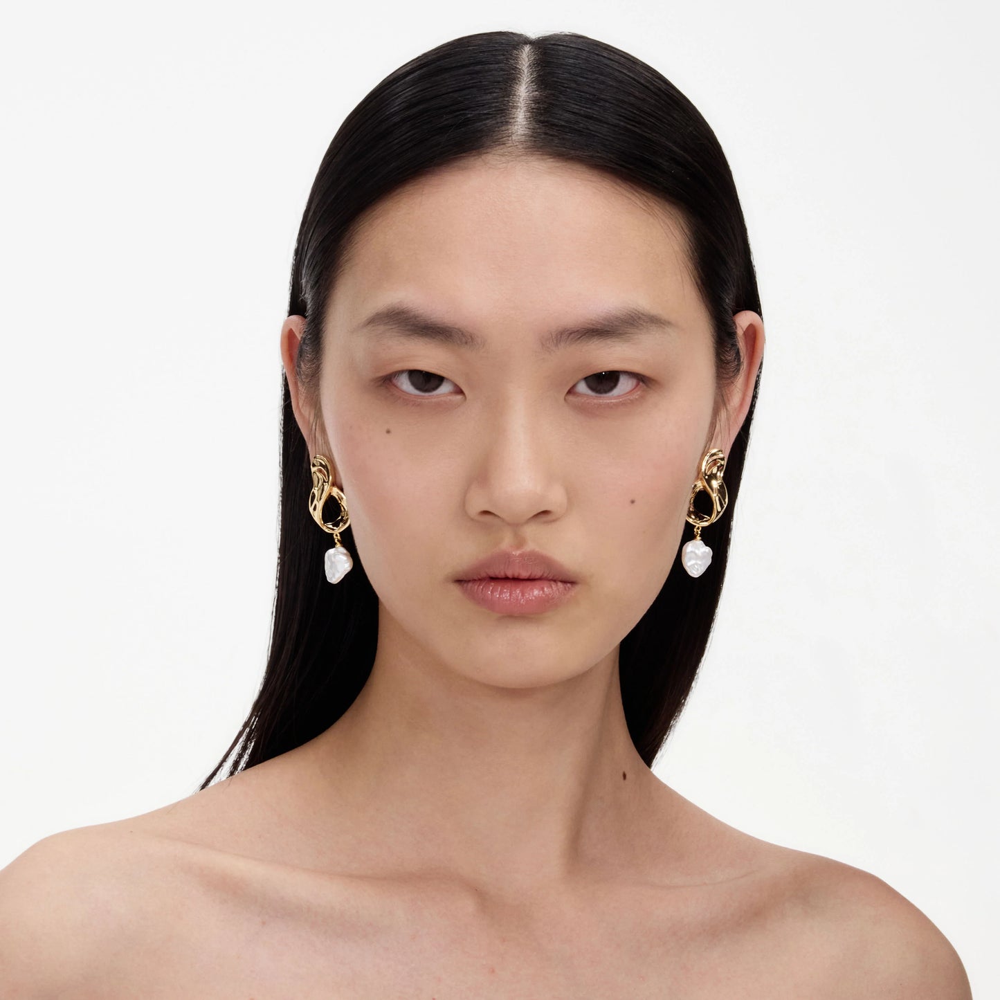 Gold Link Pearl Drop Earrings